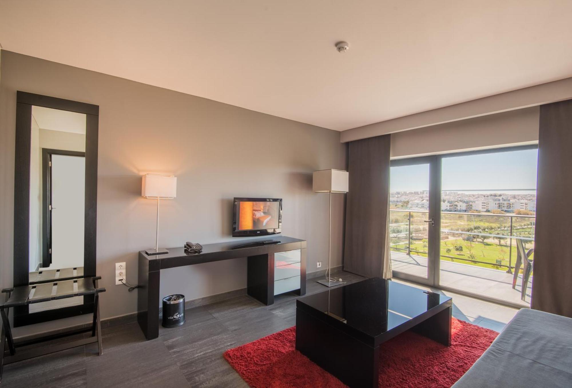 Gale Hotel 4*